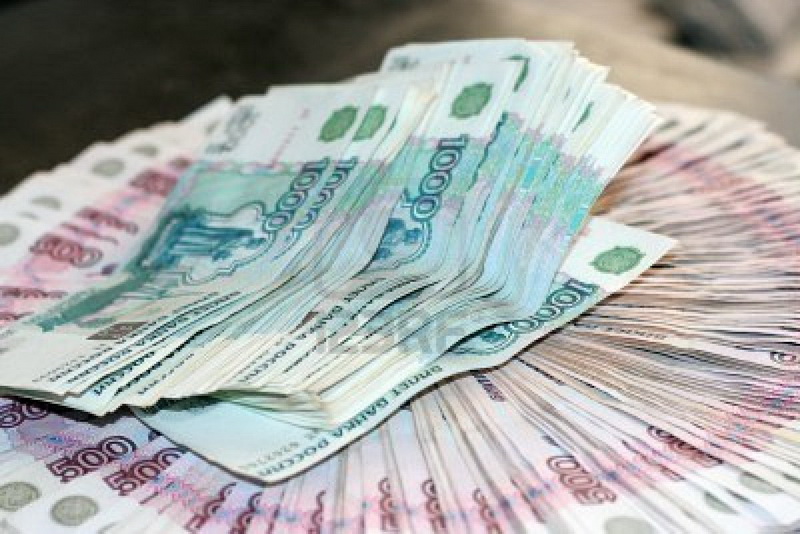 Директор школы в Адамовском районе присвоила 300 тысяч рублей
